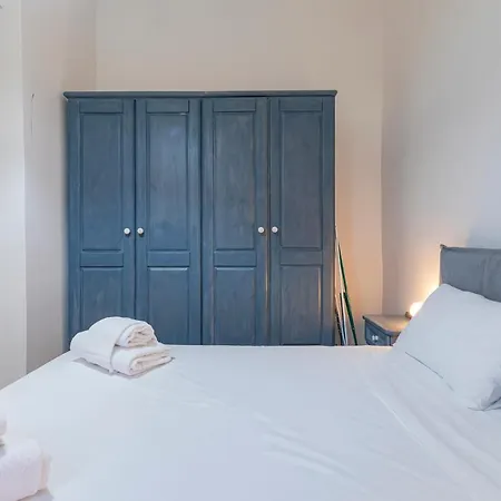 Renovated Near Loreto Padova 78