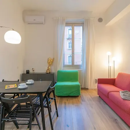 Renovated Near Loreto Padova 78 דירה
