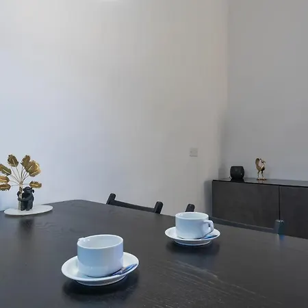Renovated Near Loreto Padova 78 מילאנו
